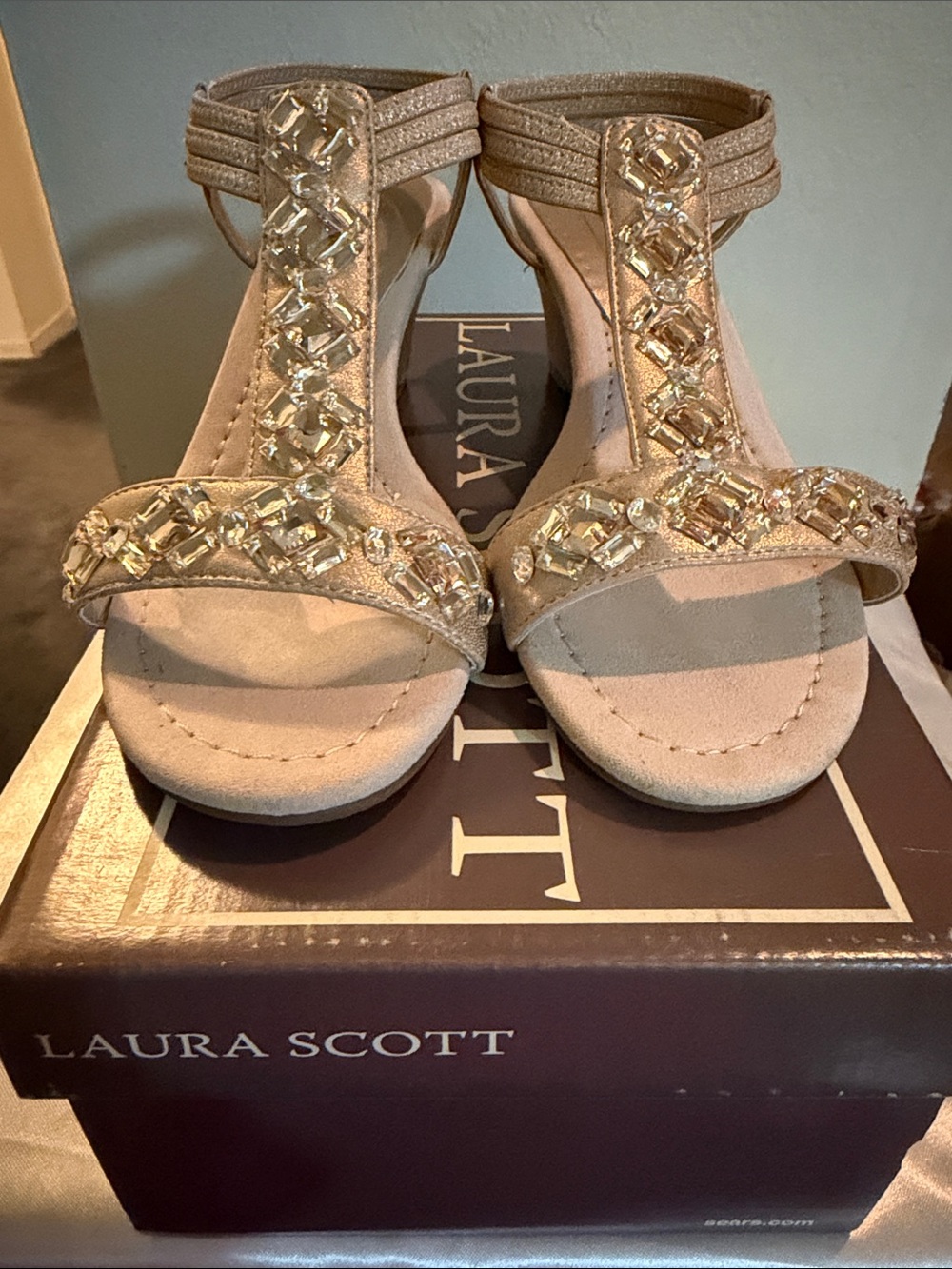 Laura Scott Women's Embellished T-Strap Sandals in Beige and Gold